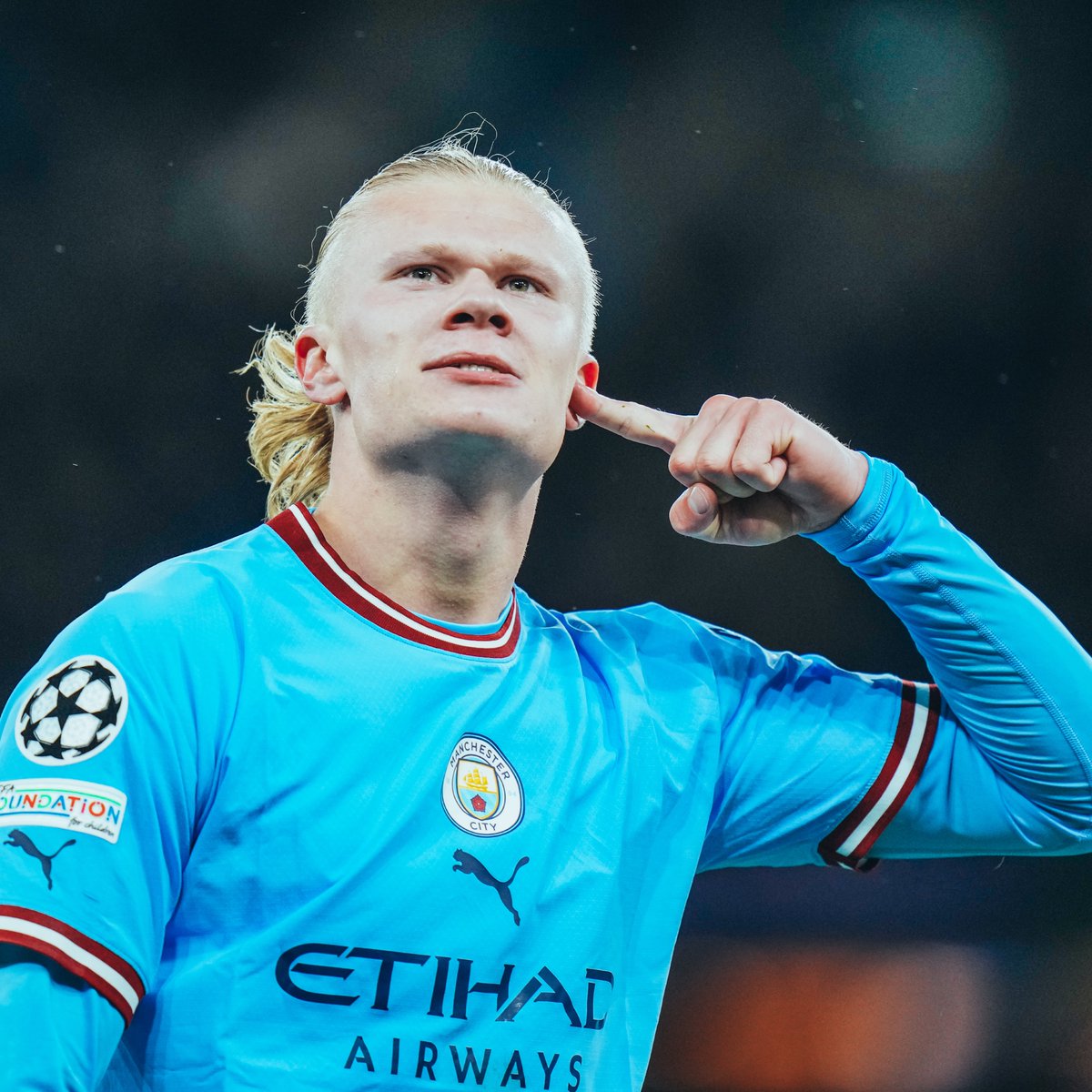 Manchester City tweet media