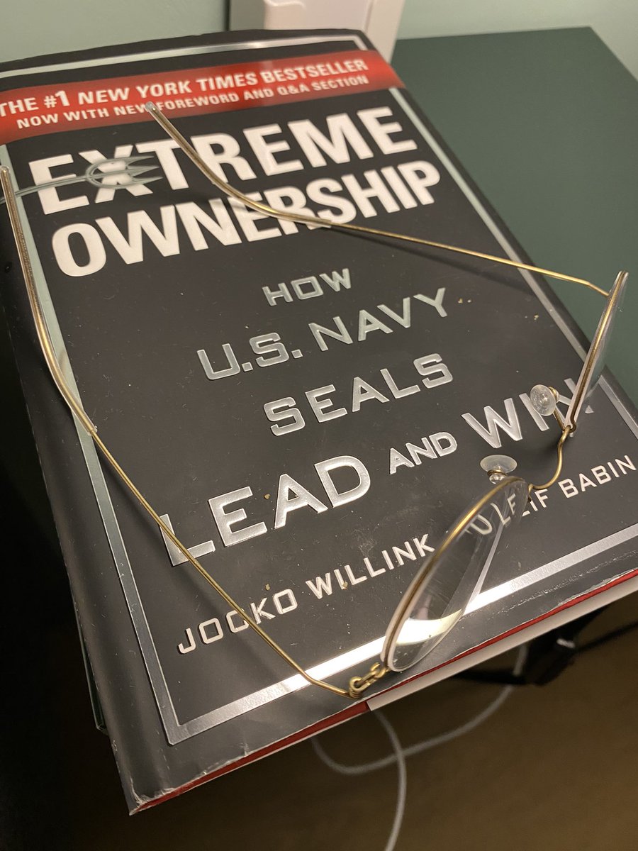 AirwayMxAcademy's tweet photo. 🎯 Extreme ownership: this means that when you have a desaturating patient or a challenging intubation, you must show leadership, you do not blame others or a device, you have to remain calm and you just fix it with the help of your team. And you take responsibility and try to learn and do better next time. Managing an advanced airway with high complexity requires excellent soft and hard skills and there is no room for failure @airwaycam @jducanto @airwayGladiator @jockowillink @DrKate_Miller @FLTDOC1 @Obidoc