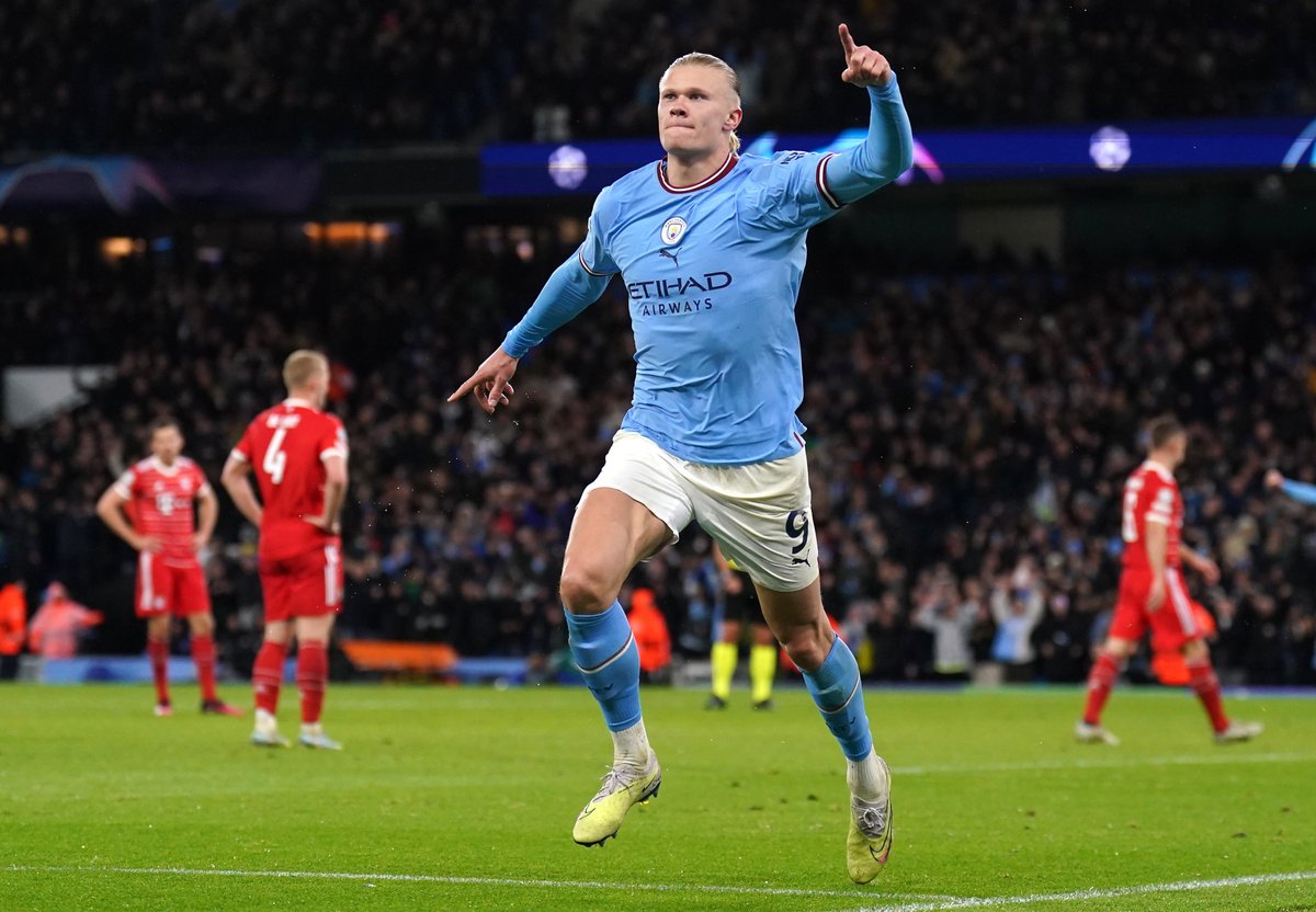 ActuFoot_'s tweet photo. Erling Haaland depuis ses débuts en Ligue des Champions :

🏟 26 matches
⚽️ 34 buts

C'est trop facile pour lui. 😭 https://t.co/9kHTXoPzsW