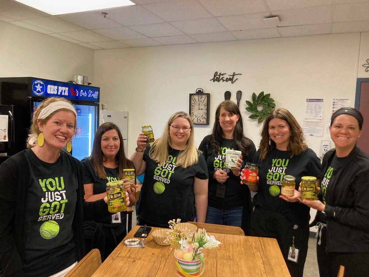 Chicken and Pickle tonight for Pickle Ball and fun tonight from 5-7! #gesshineon GES_PTA #gesshineon