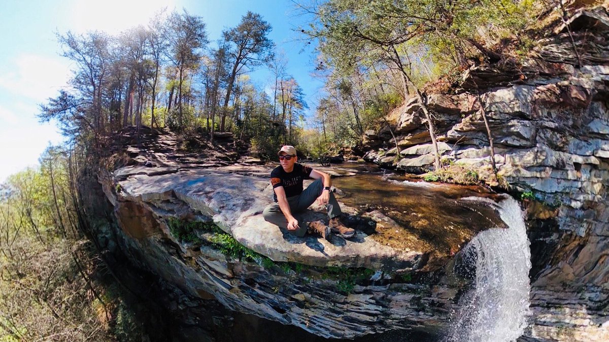 Rick_Wright65's tweet image. The views don’t get much better than this from the top of Falling Water Falls State Natural Area.

#getoutside #gohiking #outside #tennessee