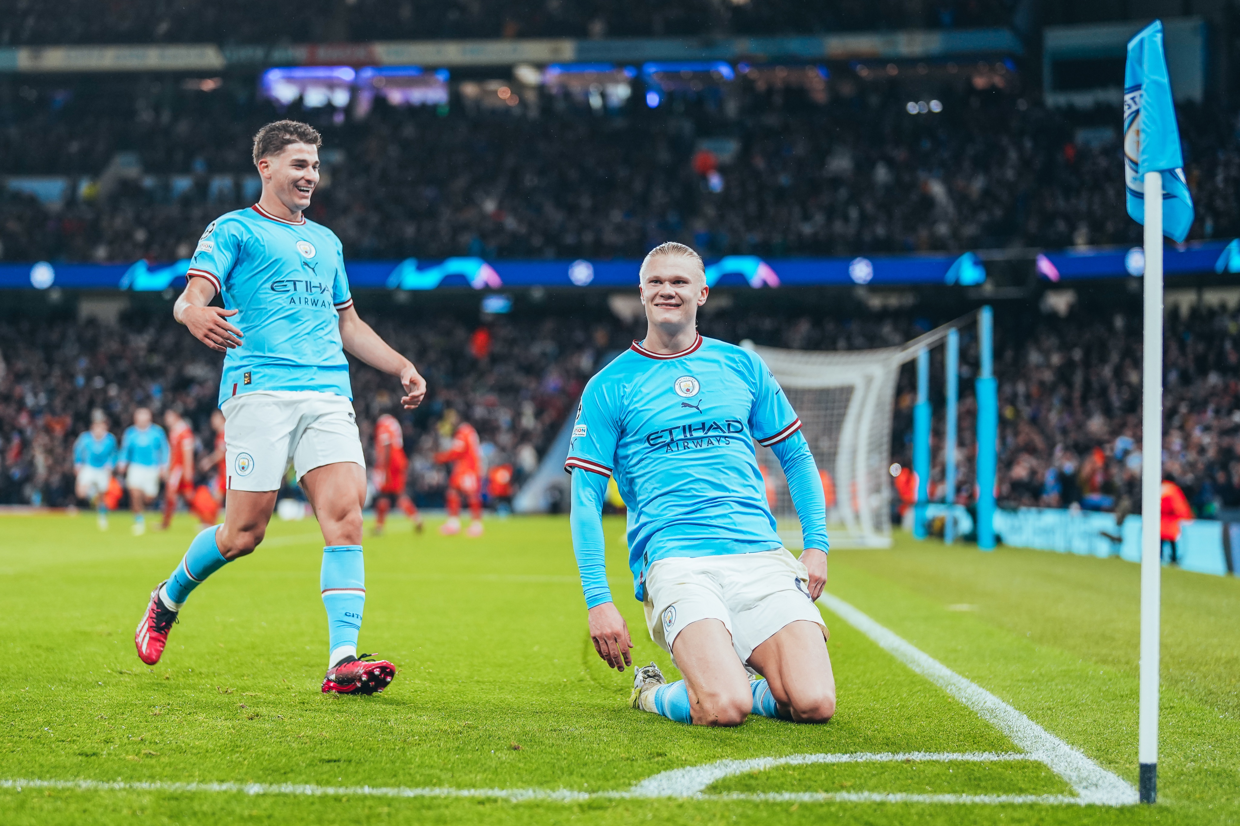 Haaland comemorando seu décimo primeiro gol nessa edição. (Foto: Reprodução/Manchester City)