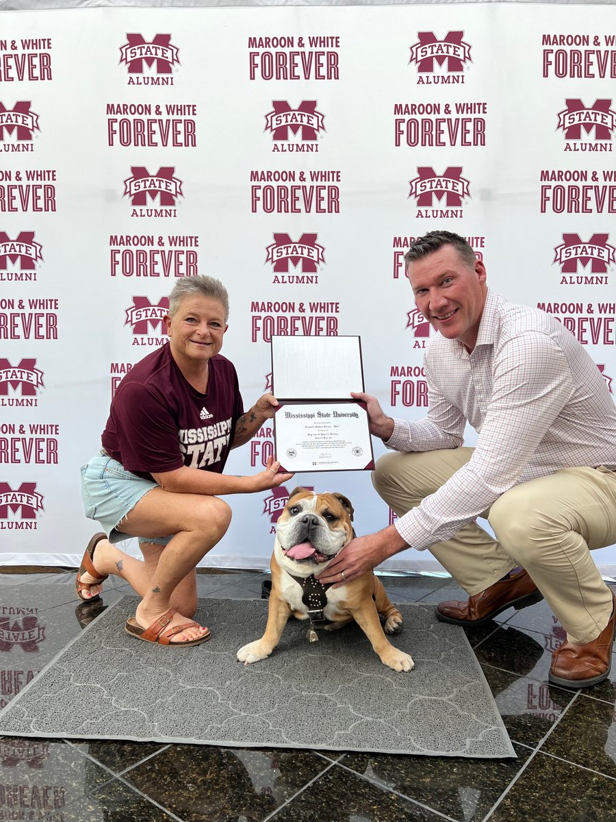 MSStateAlumni's tweet photo. You can now refer to him as Dr. Jak. 🐶

In appreciation of his years of service, today we presented @BullyXXI with a well-earned Honorary "Dog-torate" of "Pup-lic" Service Degree. https://t.co/Wh7nhAus5x