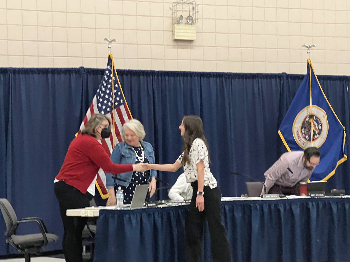 Huge thanks to the <a href="/ISD196schools/">DISTRICT 196-ʀᴏsᴇᴍᴏᴜɴᴛ-ᴀᴘᴘʟᴇ ᴠᴀʟʟᴇʏ-ᴇᴀɢᴀɴ sᴄʜᴏᴏʟs</a> School Board for taking time to recognize the incredible accomplishments of our State Wrestlers, State Chess competitors and State ExCEL Award winners last night! Proud to be a part of a district that embraces the “AAA” philosophy!