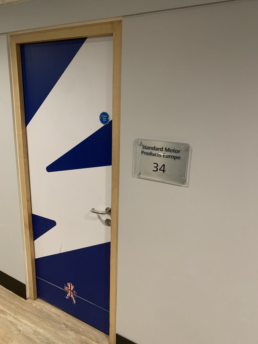 Thanks <a href="/SMPEUROPE/">SMP Europe</a> for the hospitality tonight we had a great time 👍🏻😁