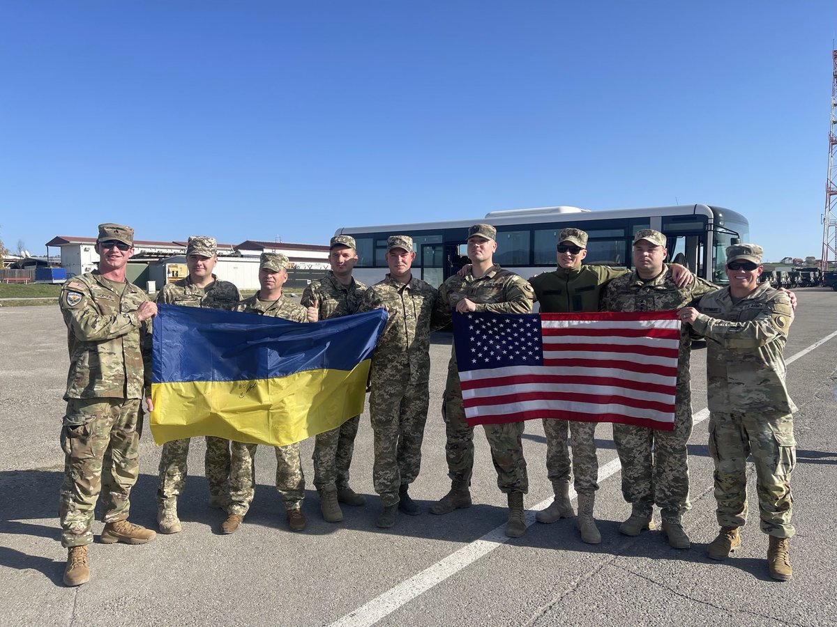 ThePopoca's tweet photo. I’m absolutely fucking sickened at the video I just witnessed of a Russian beheading a Ukrainian. I will forever stand with Ukraine. Fuck Russia. I’m pissed off. I’m hurt. I’m angry. I’m sad. Fuck. https://t.co/sanUWQmdlI