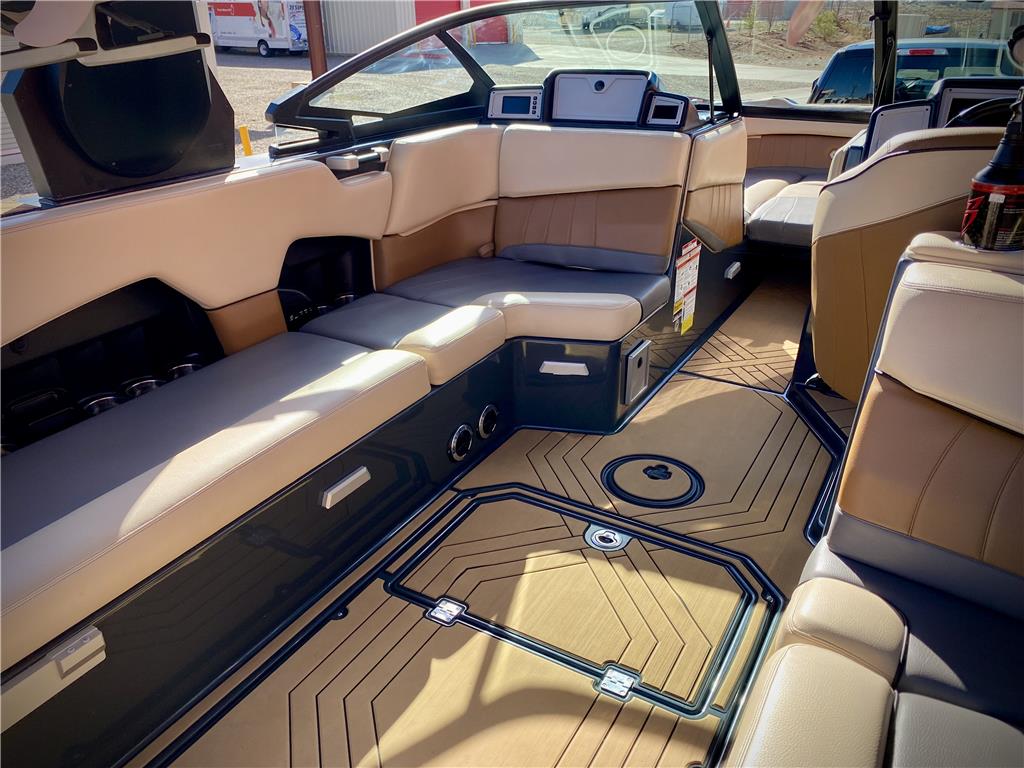 Onlyinboards On Twitter For Sale 24 2019 Supra SE 550 With 1230 onlyinboards-on-twitter-for-sale-24-2019-supra-se-550-with-1230