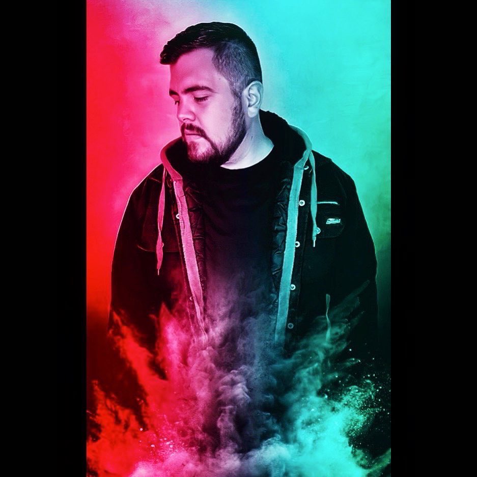 WeightofwordsTX's tweet photo. We wanna wish a Happy Birthday to our frontman vocalist Sergio! Let’s give a big shout-out to wish our singer a Happy Birthday! 🎤 🥳 🎂 
#vocalist #fromtman #happybirthday #birthdayboy #weightofwords #weightofwordsband #weightofwordstx #LaredoTX https://t.co/unVvdNVEGt
