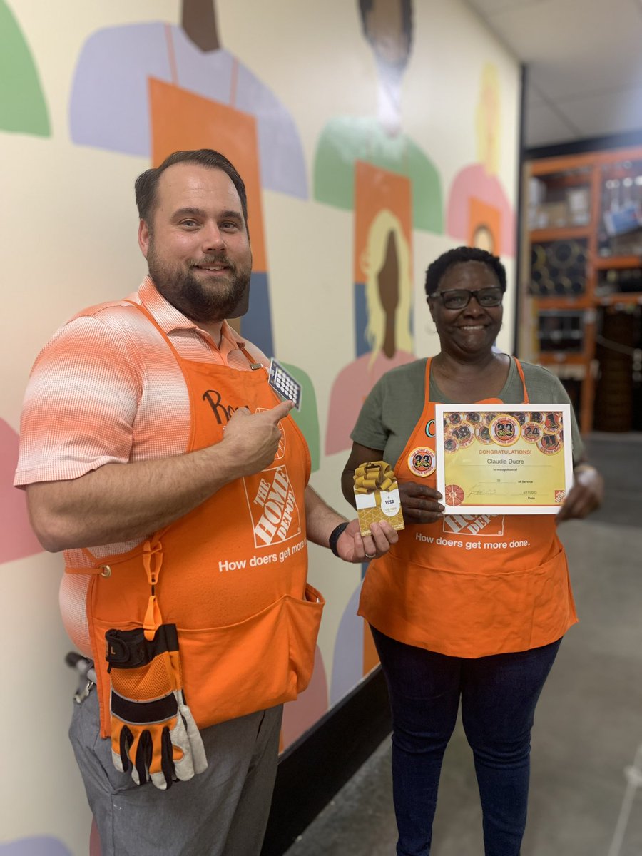 Celebrating <a href="/CkDucre0411/">Claudia K. Ducre</a> ‘s 33rd Orange Anniversary!!!! So glad to have her as part of this amazing team <a href="/0386slidelleast/">HD Store 0386</a>! Thanks for all you do! <a href="/HDDistrict132/">Home Depot D132</a> <a href="/Jacobhomedepot/">Jacob Lutes</a> <a href="/Felicia081281/">Felicia Smith</a>