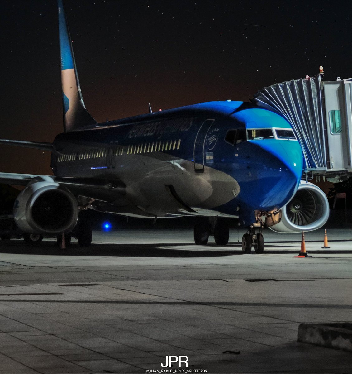B737-800 de Aerolíneas Argentinas en posición 2 del aeropuerto de Tucumán!. ✈️ (LV-FUB)
.
.
<a href="/Aerolineas_AR/">Aerolíneas Argentinas</a> <a href="/skyteam/">SkyTeam</a>