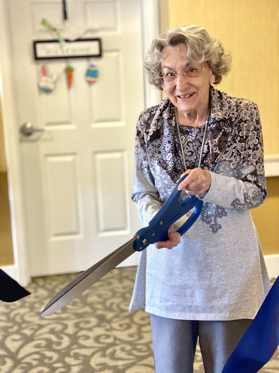 WillowsSpring's tweet photo. Please help us welcome Dorothy, our newest resident to the Willows at Springhurst. She was all smiles as she cut the ribbon to her new apartment! 
#willowsatspringhurstfamily #trilogyliving https://t.co/5umqkJT9a6
