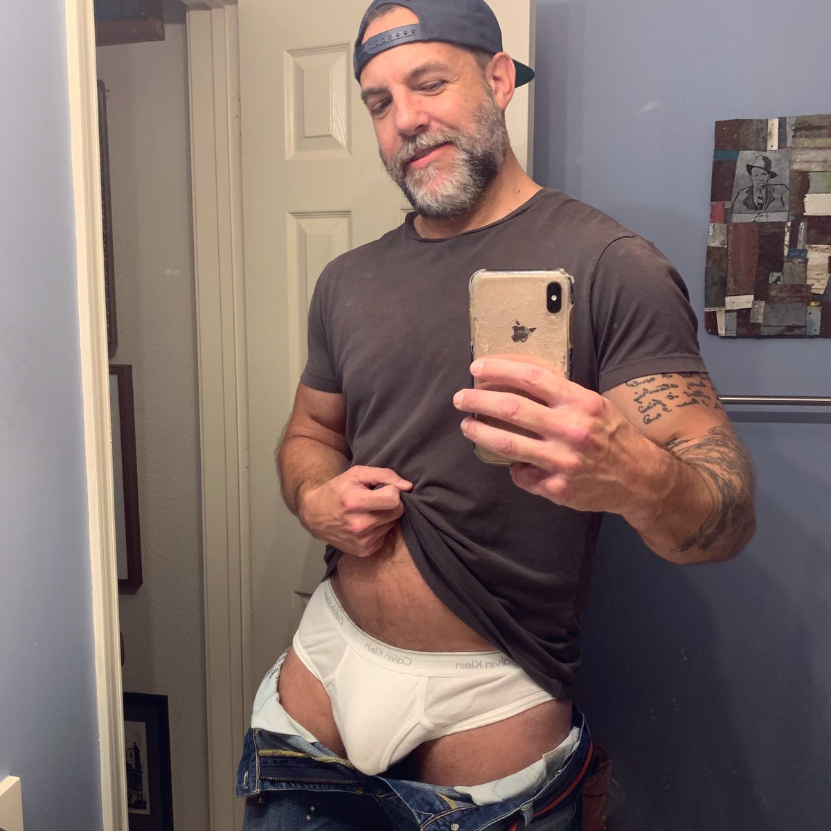 Traigo ganás de un maduro en #Trusa 🤤🩲