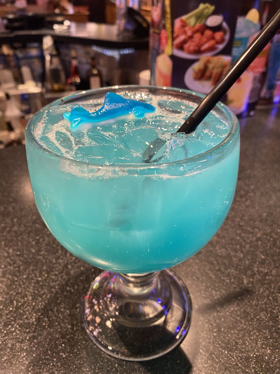 NiGeRiaN_4VL's tweet image. @Silmoney23 @Shawn987385102 @__JohnMcclane Tipsy Shark 🦈. #LakerGame #Wintogetin #Applebees