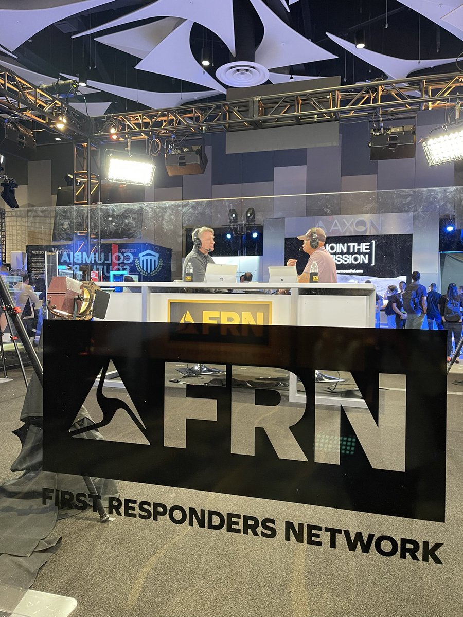crystalbaileytv's tweet photo. Great first day at #AxonAccelerate! Looking forward to the next couple days ahead with great convos and connecting with public safety folks 🤗  #AxonAccelerate2023 https://t.co/sXxlyjMZcu