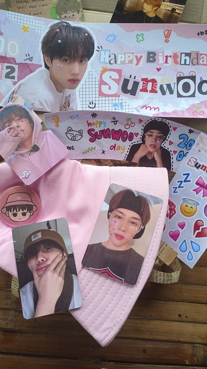 imevajane's tweet photo. 💌: SUNWOO Birthday Cupsleeve Kit #AoiPassenger
#Condensemail
This is so freaking cute!! Sakto for Sunwoo's birthday today. Thank you so much for this beautiful kit @aoistationn and for making me this happy today. Love the bucket hat so much. Until next time❤️😍 https://t.co/tKFUxkyNtv