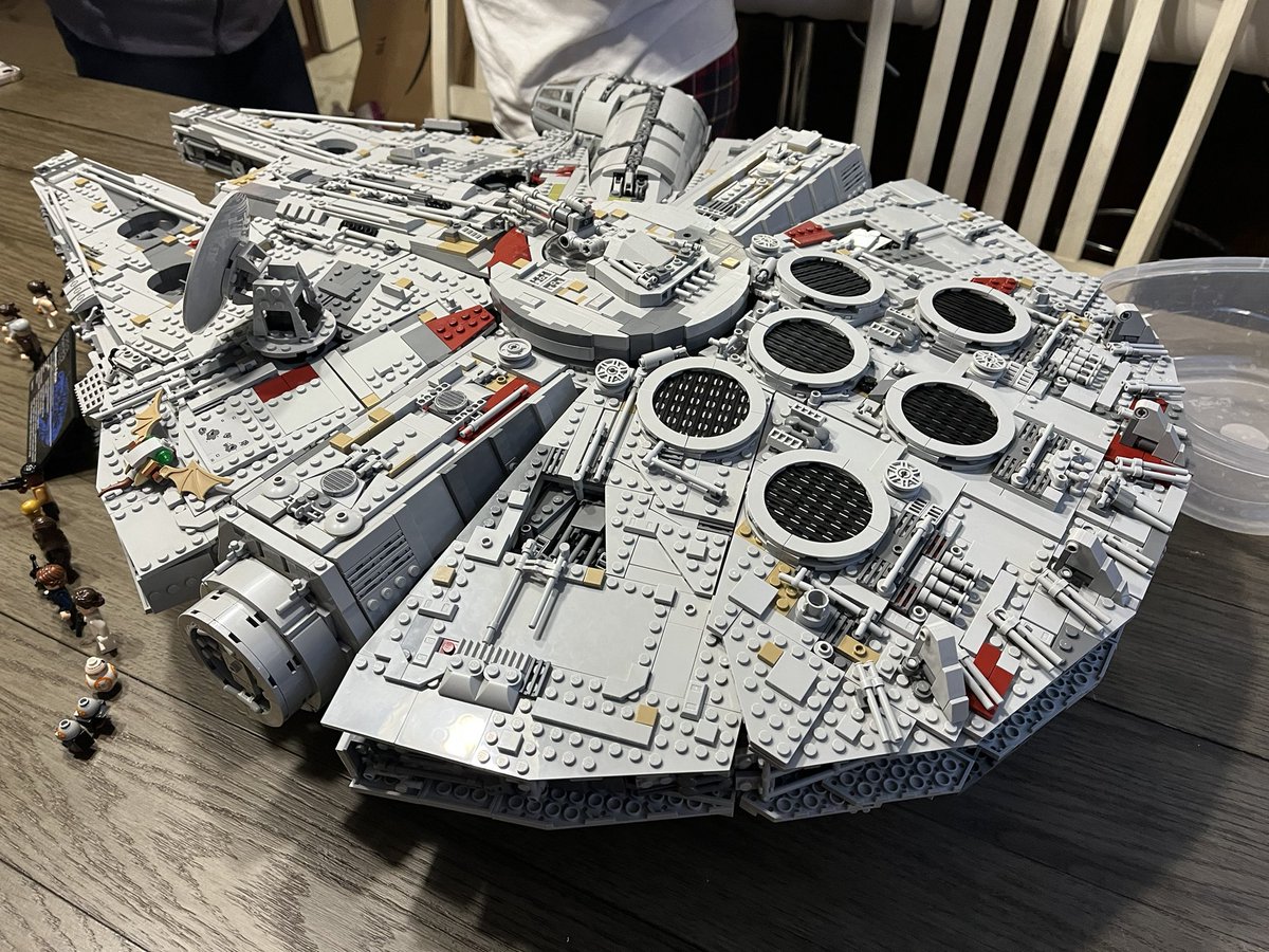 Ready to make the Kessel Run in 12 parsecs 

Our #MilleniumFalcon is all set thanks to our Master Builder Payton! 

#lego #StarWars #maytheforcebewithyou