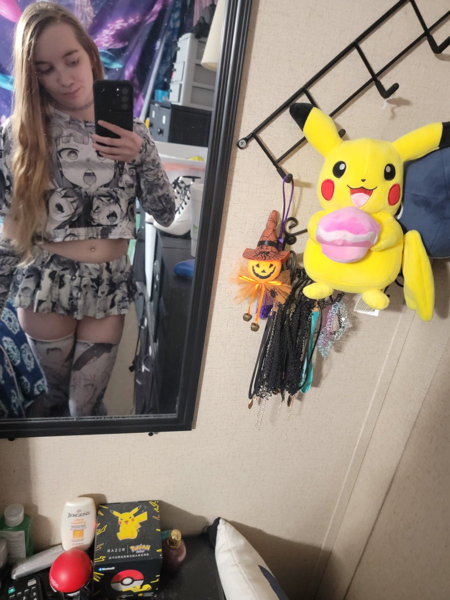 Kinky420girl's tweet photo. Rate me? #onlyfansgirl #onlyfans #gamergirls #animegirl #Aile #onlyfans_girl #onlyfansbabe #Trending #TrendingNow #TrendingTopics #TrendingHot #trending2023 #TrendingStocks #viralvideo #viral #fypシ #fypage #fypシ゚ #fypシ゚viral #TikTok #instagram #clapper #fansly #petitemodels https://t.co/h7UG5baM7h
