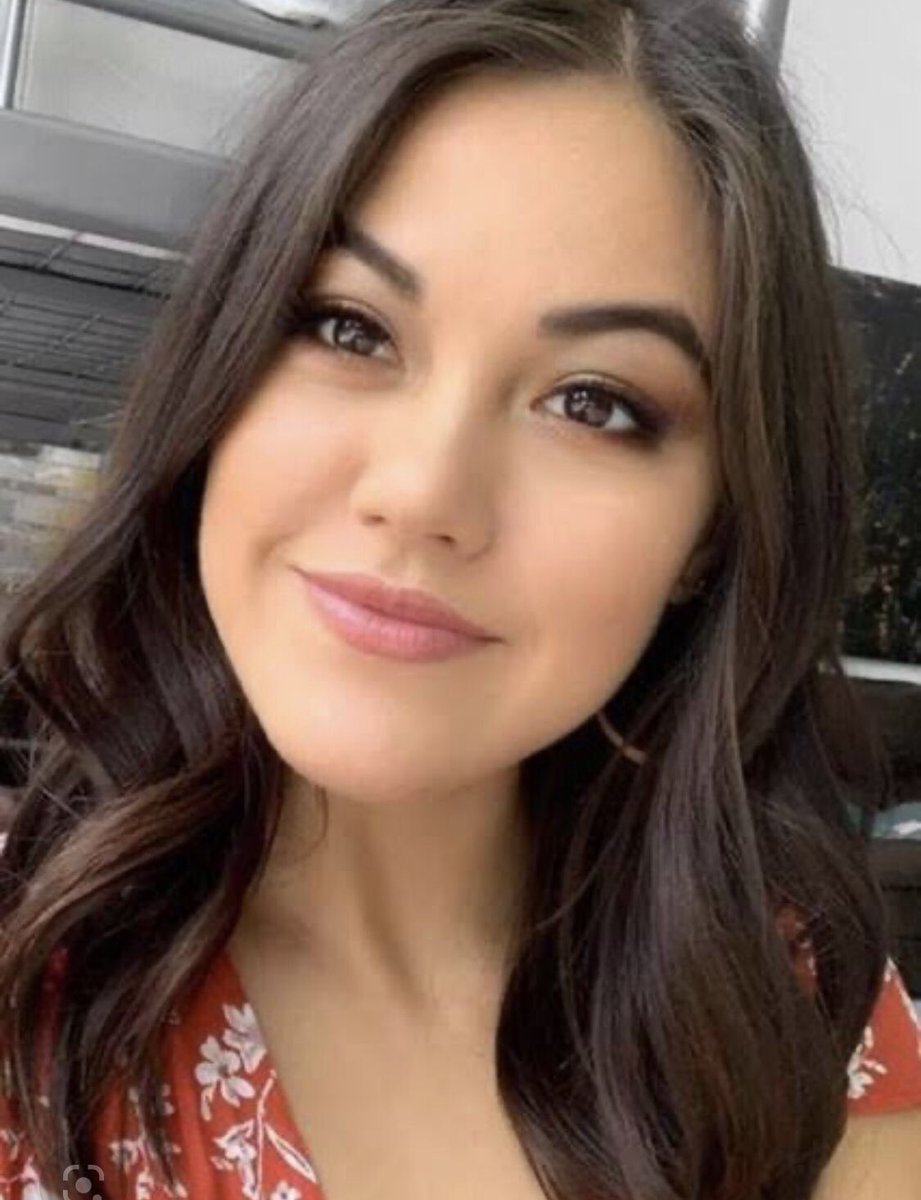 rosseMagdalena's tweet photo. Life is not even close to being as logically consistent as our worries; it has many more unexpected ideas and many more facts than we do ⭐️☀️ https://t.co/f9HzH04vRv