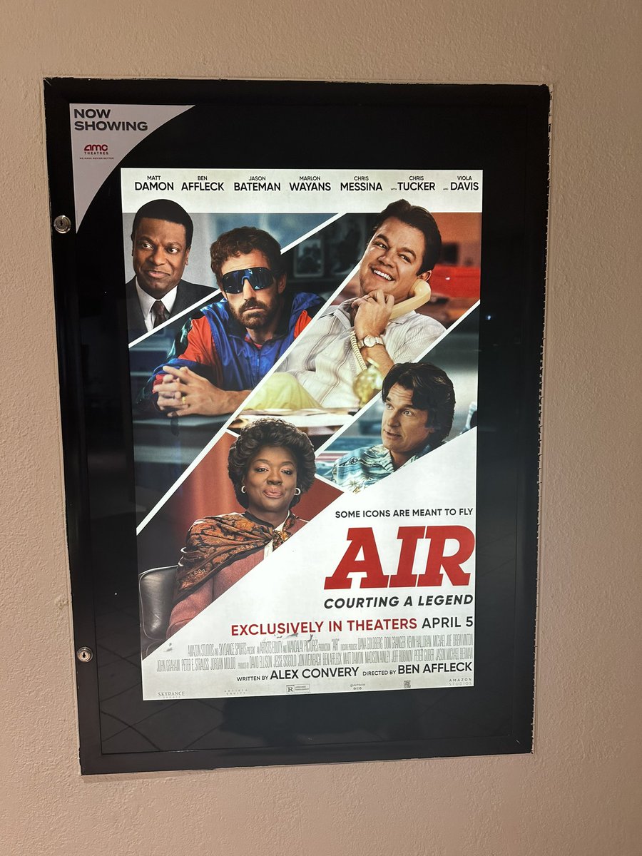 Doran1391's tweet image. @airmovie The epic Cambridge Rindge and Latin and @CoachEwing33 shout out did not go unnoticed!  This proud #CRLS alum was cheering the whole time! Great work as usual #MattDamon   @BenAffleck what an amazing film! #AirMovie