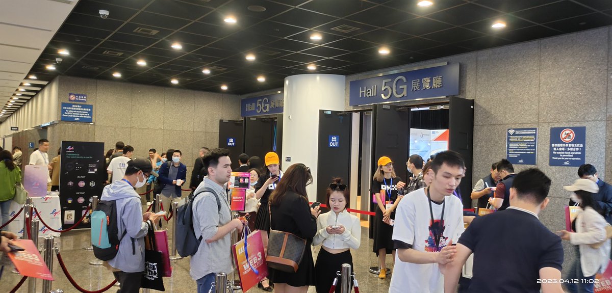Sean84199106's tweet photo. @okxchinese @festival_web3 人很多 https://t.co/r9REgHnRD3