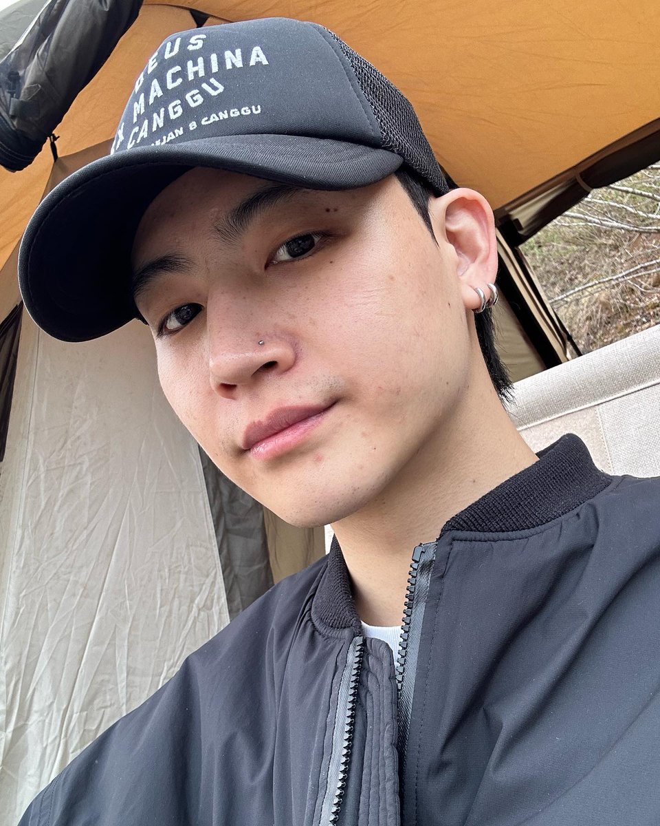 nyoungscnvs's tweet photo. they did it for me, i'm not sad anymore https://t.co/KIZ5droYjr