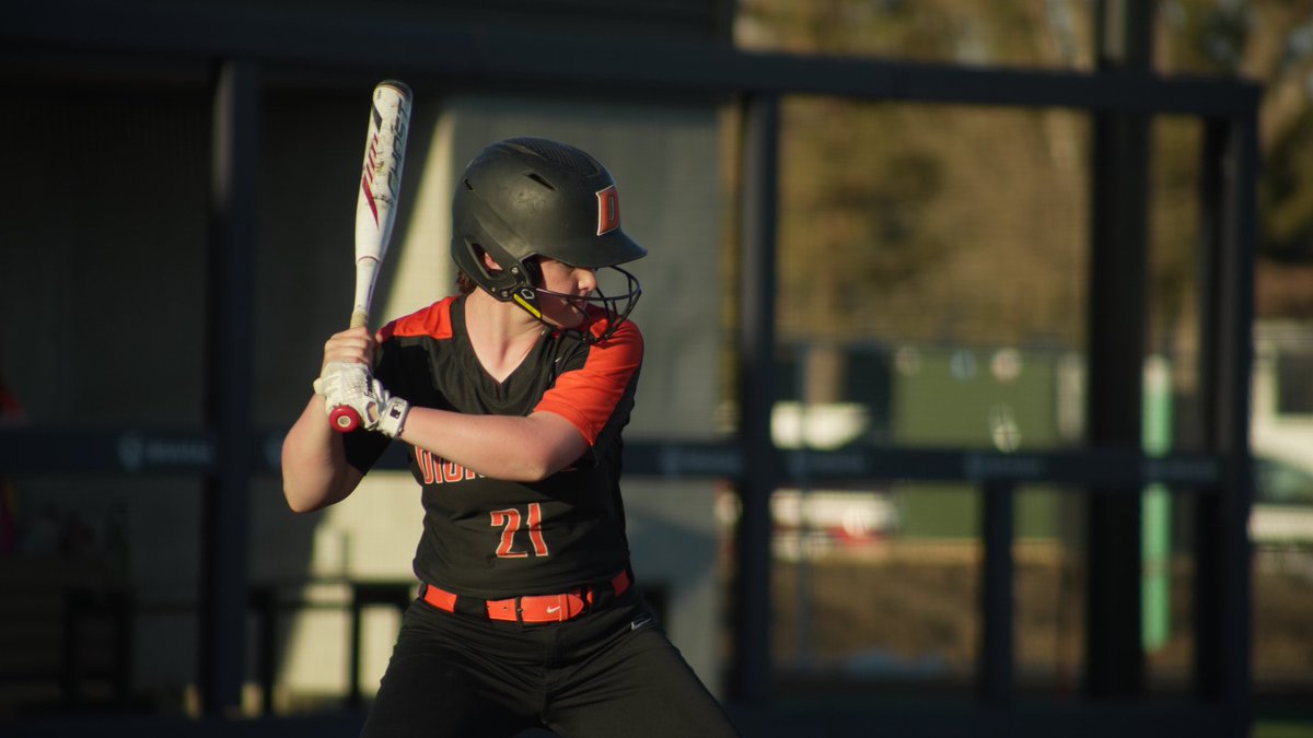 WstrnEdgeSports's tweet photo. Game two ends 11-7 for Dickinson to earn sweep over Century. @WDAsports @NDPreps @dickinsonpress https://t.co/dJqJ226tdY