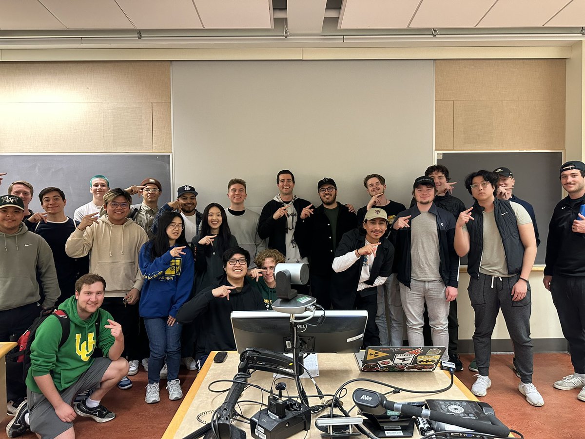 Ducks x <a href="/FaZeClan/">FaZe Clan</a> 😮 Thank You <a href="/bunt_jack/">Jack Bunt</a> and <a href="/CameronJaySmith/">Cam Smith</a> for speaking to us!

#ScoDucks #FaZeUp