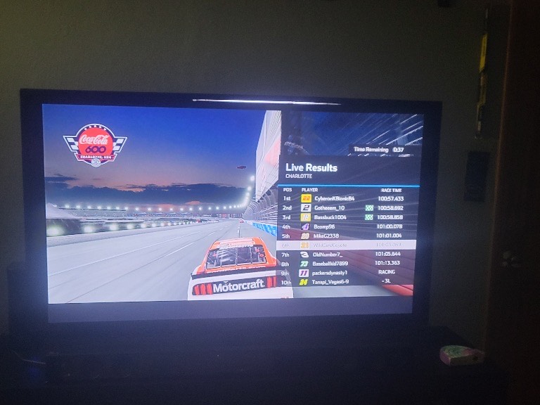 MillenniumRaci2's tweet photo. 200 MORE!

🥇- @CKB_84_ 🏁🏁
🥈- @T_arthur10 
🥉-  @brandonl947 

Attrition was high in this of the #MRLChallenger Series but Cyber was able to get his 2nd W of the Season, going back to back in 2 weeks!

More drivers locked themselves into the Playoffs!

Onto @TALLADEGA https://t.co/bOXoFQgp5o