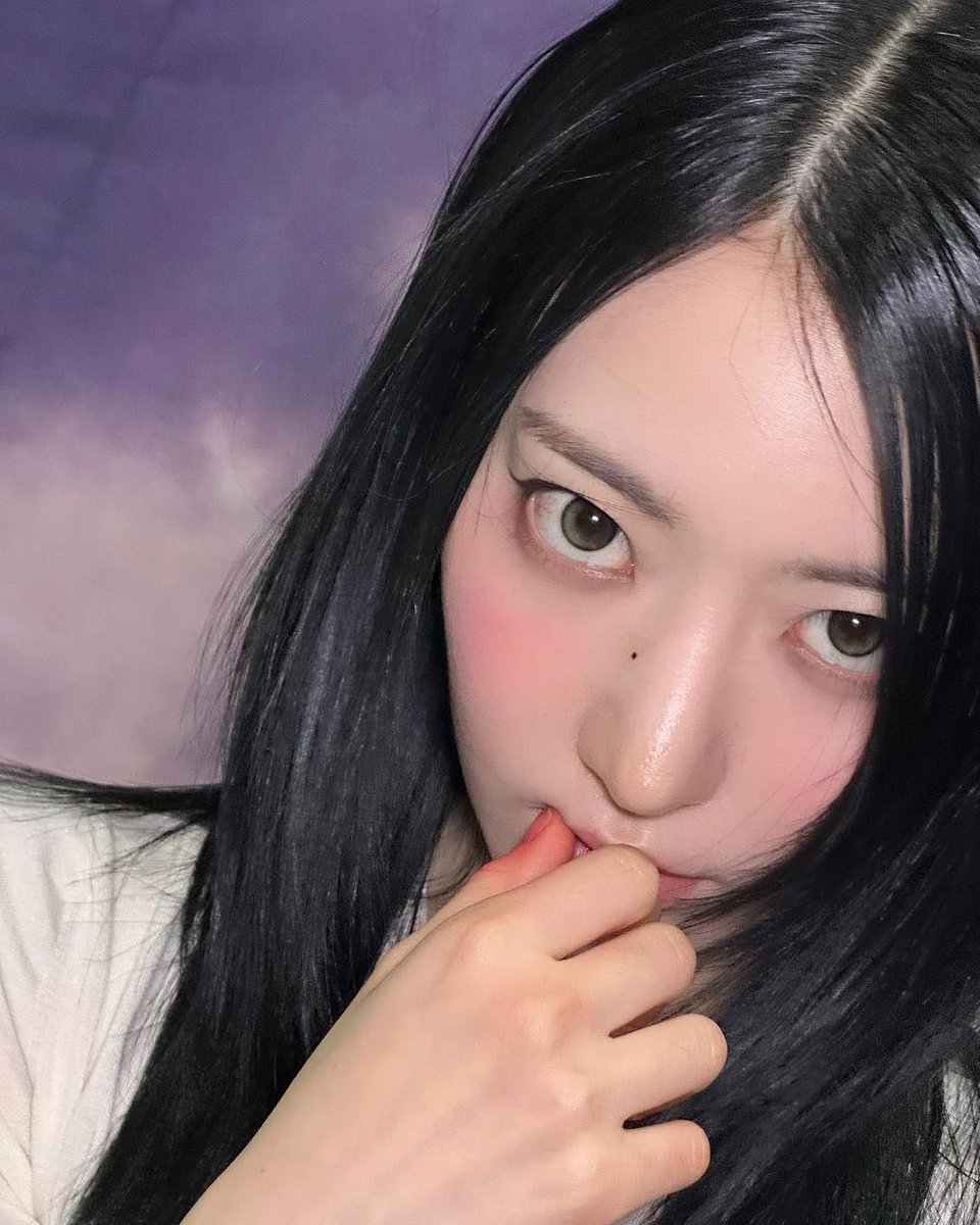 SwisseforEverS's tweet photo. Hi! I’m looking for moots 

- Not new to #stantwt or #kpoptwt 

- I stan ggs but I’m not closed to stanning bgs

- I’m looking for wavs, bunnies, fearnots, onces, dives, my, midzy and more but any fandom is welcome<3

I’d really appreciate if you could rt and like https://t.co/JmAu76nY0Z