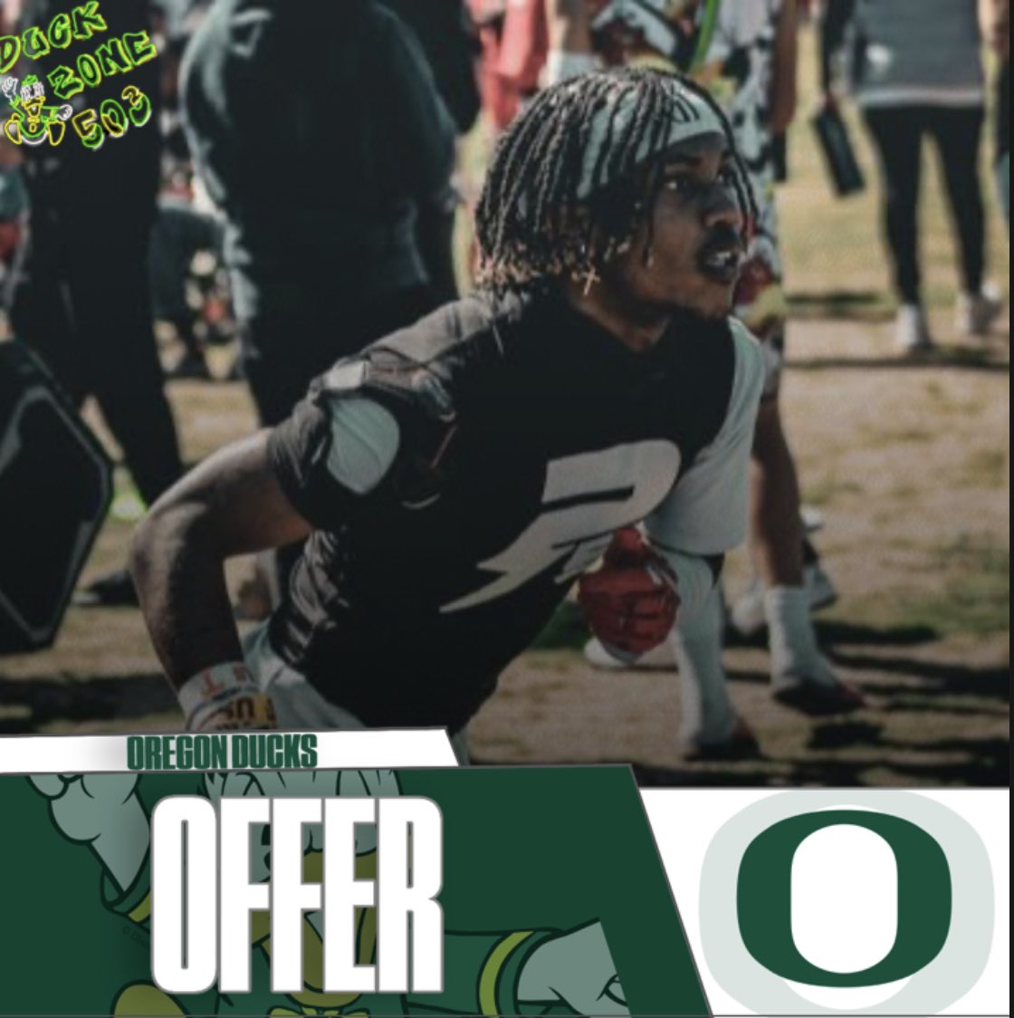 Offer Update: The Oregon Ducks offer 2025 ATH Kobe McGill! 👀🦆 McGill is standing 5-foot-6, 145 pounds and is coming out of Highland (High) in Gilbert (AZ)! 🔥 #duckzone503🦆 (Rankings via @247Sports)