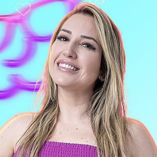 Dantinhas's tweet photo. A torcida do Fundo do Mar vai votar em quem? Aline ou Amanda? 

#BBB23 https://t.co/BGL1GHGbTl