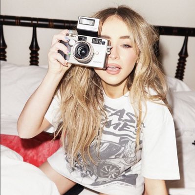 dovelie_carpent's tweet image. #FASTTIMES 🤍📸