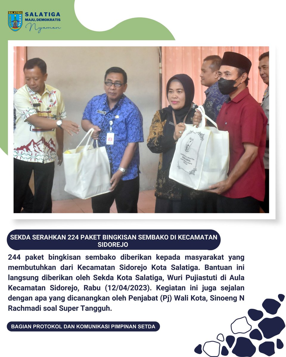 HumasSalatiga's tweet photo. @jokowi @ganjarpranowo @TajYasinMZ @sinoeng #salatiga #pjwalikota #sekda #bantuan #duafa #wargamiskin #sembako https://t.co/DYxjS2lX1G