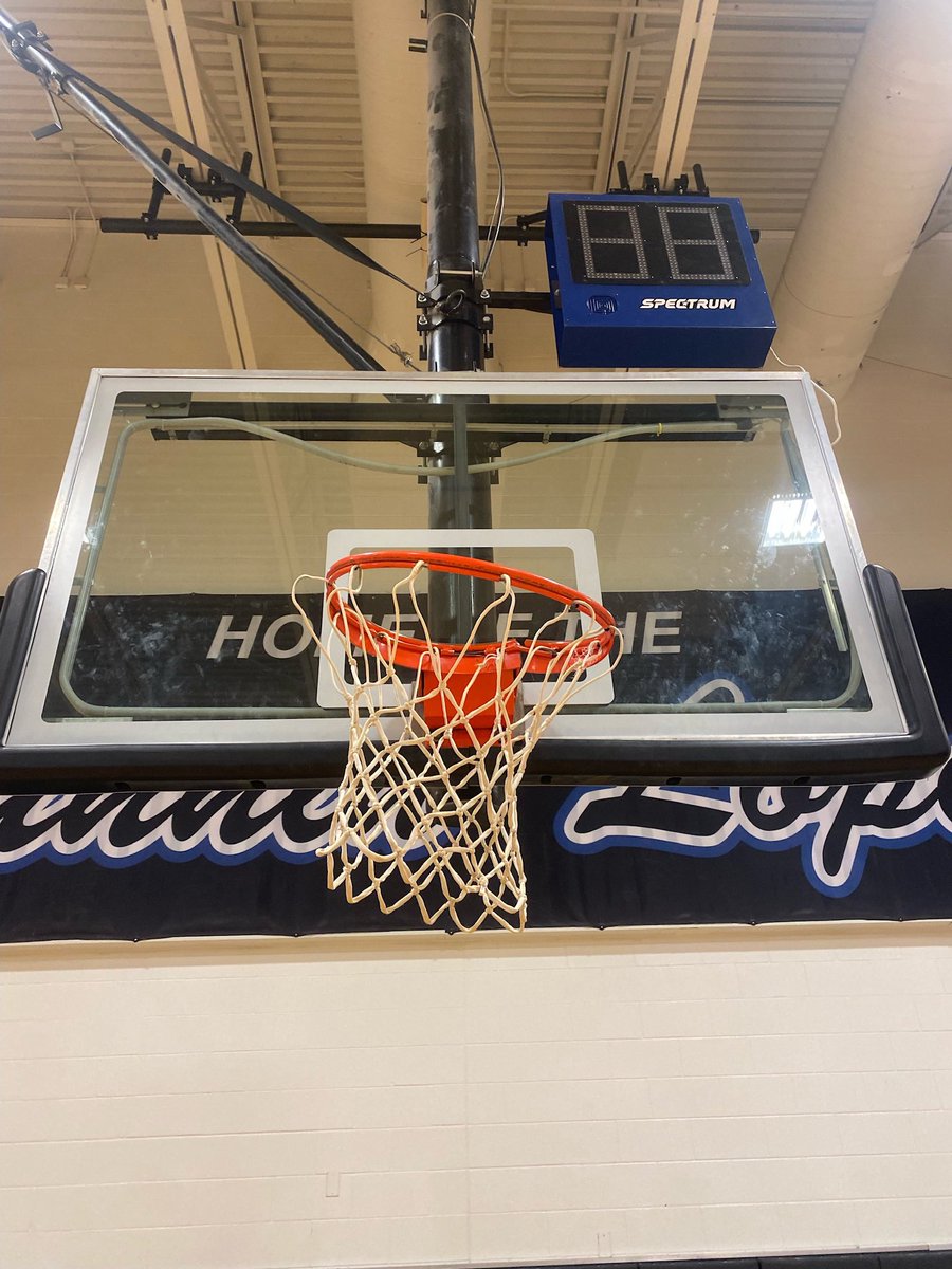 DA had an unbelievable year for us. Highly efficient scoring the 🏀 and does it in different ways. High level athlete. Loved coaching him this year and figured I’d give him a shout out for breaking the rim the other night… thanks for not tearing it off in a game my guy.