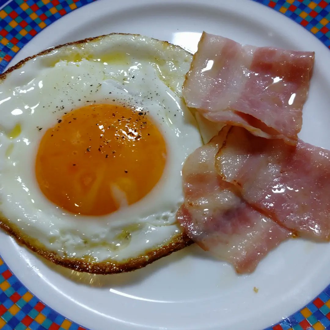 cherry_masaya's tweet photo. #gutenmorgen #mycooking #breakfast
#baconandeggs #friedcabbage #natto
#japaneseginger #sesamileaves #tastegood #healthy
#ๆใใฏใ #ใใผใณใณใจใใฐ #ใญใฃใใ็ใ #่่ก้บปใฎ่ #่่ท
#้ป่ฑ็ด่ฑ @natto_musume ๐
#็พๅณใใ #ๅฅๅบท #็ด่ฑ https://t.co/IaLmo9E90y