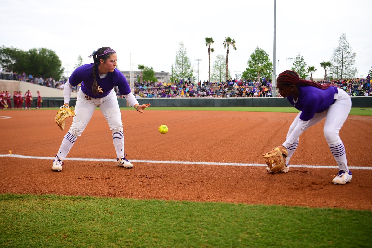 LSU Softball tweet media