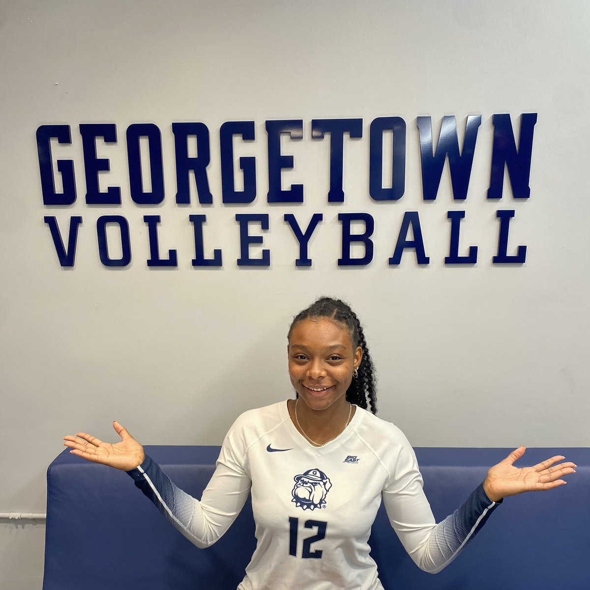 Dionna_M12's tweet photo. I am extremely blessed and excited to announce my commitment to continue my education and play D1 volleyball at Georgetown University! I thank God, my family, friends coaches, and trainers, and especially Coach Bonetti and Coach Carpio for this opportunity! #HoyaSaxa 💙🐶 https://t.co/Uys8gLaROh