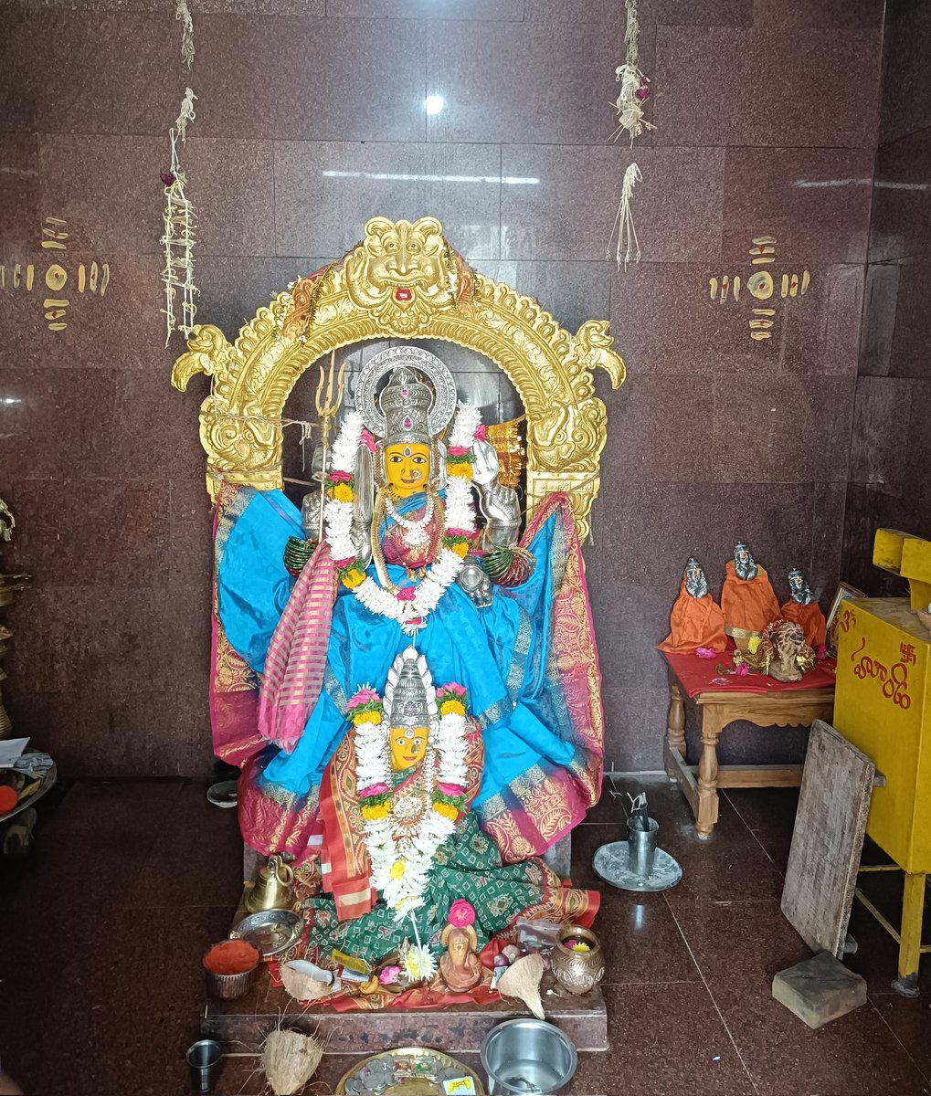 Agenticpirate's tweet photo. Just visited the enchanting Nalla Pochamma Temple in #Mettuguda, #Hyderabad - my sixth stop on the #108Temples journey!
#SpiritualJourney #TempleHopping #102togo 🙏 #DivineBlessings #spiritualawakening https://t.co/PtOBAwCUJI