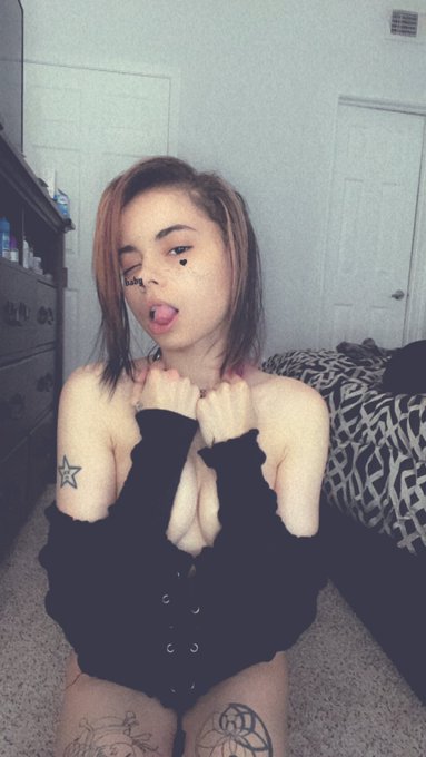 😜hehe🫠🫣 https://t.co/teAAofN3ey