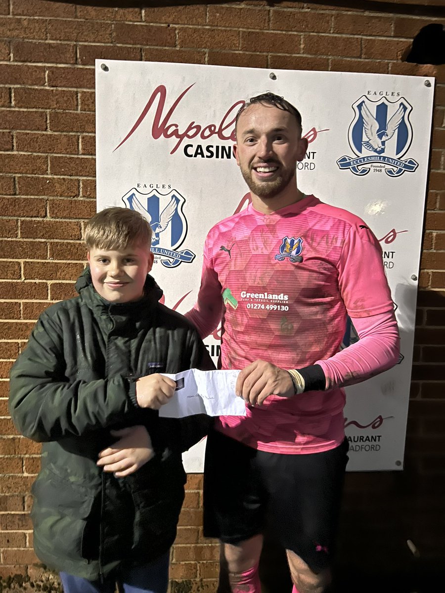 keighleytownfc_'s tweet photo. Tonight’s Man of the Match was awarded to @ed_wilcz sponsored by @NapsBradford 🍾💙 https://t.co/TcVwCLE6Mw