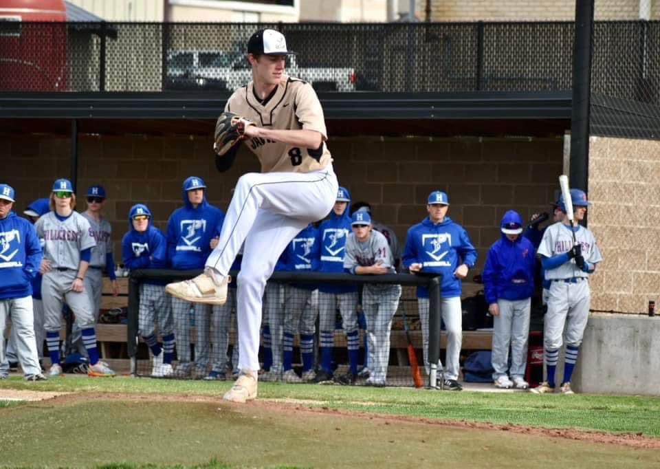 Incredible win for Yellowjacket Baseball 

1-0 over Kickapoo

Payton Wehner with a complete game shut out!!!

Awesome!!!!

<a href="/CoachWeathermon/">Alex Weathermon</a>