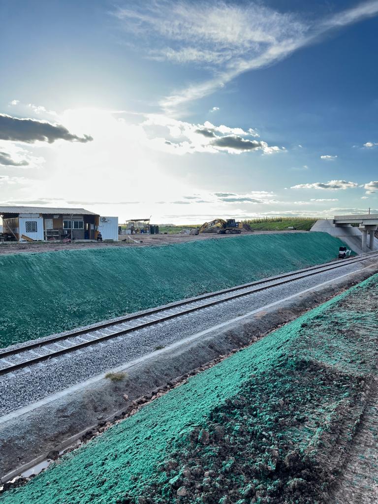 HydroseedingL's tweet photo. Hermosas fotos nos regaló el último trabajo de Hydroseeding Latam!!! https://t.co/aRPjCcbNT9
