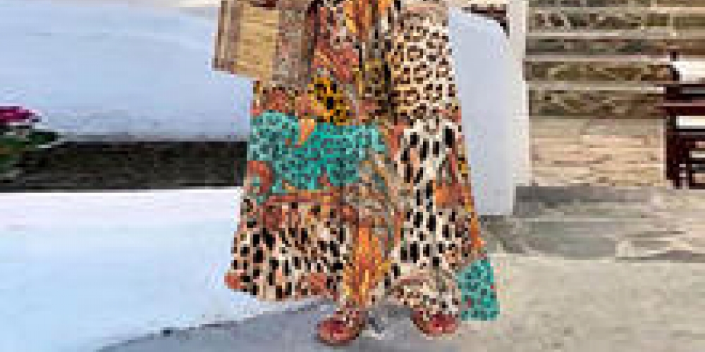 Summer Boho Long Dress Women Elegant V Neck Short Sleeve Print
$38.00 and FREE Shipping
Tag a friend who would love this!
Shop now at Jasminess.com
jasminess.com/summer-boho-lo…

#modestclothing #fashionstyle #bloggerlifestyle #bridalstyle #fashiondesign #healthylifestyle