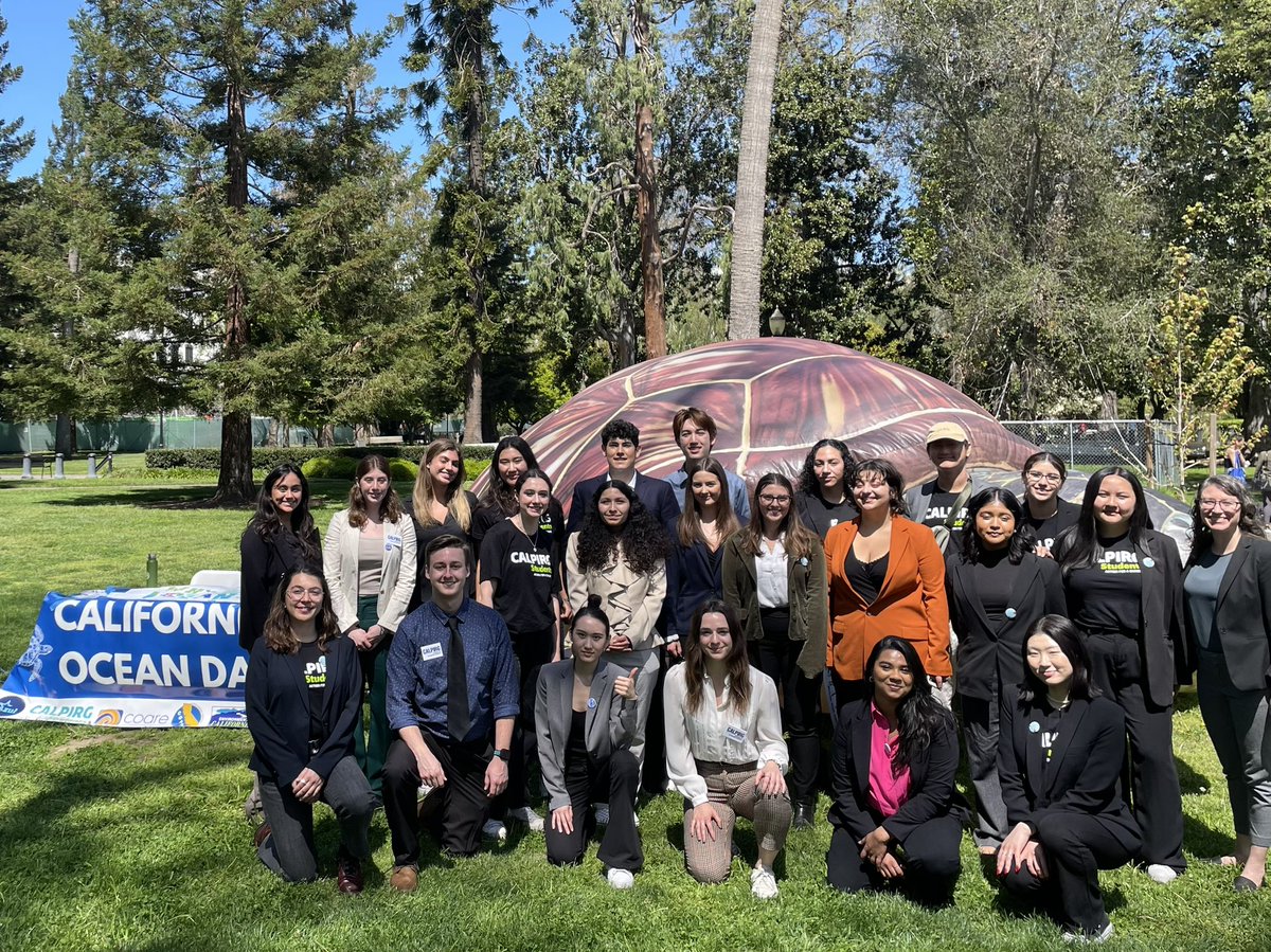 byulsak's tweet photo. @CALPIRGStudent and environmental groups from across the state came together for #OceanDay in Sacramento to lobby for ocean protections!!

@GavinNewsom @WadeCrowfoot https://t.co/YAKRF0m01o