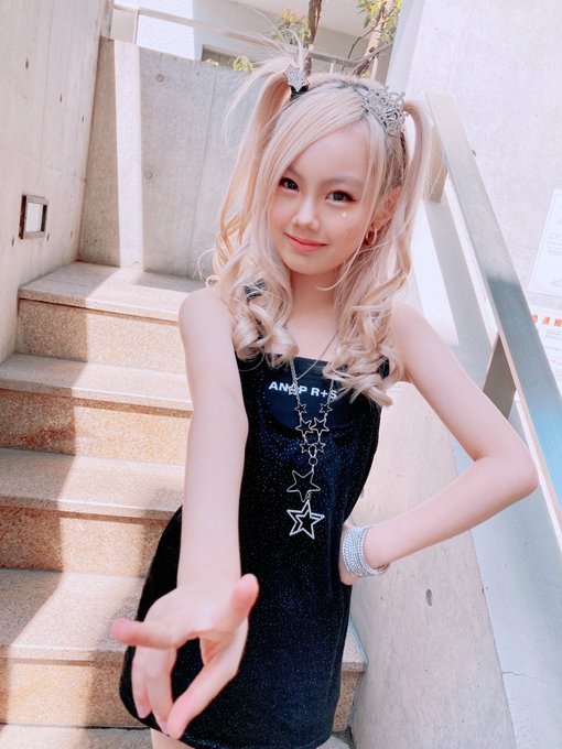 Twitterのコスプレ画像19