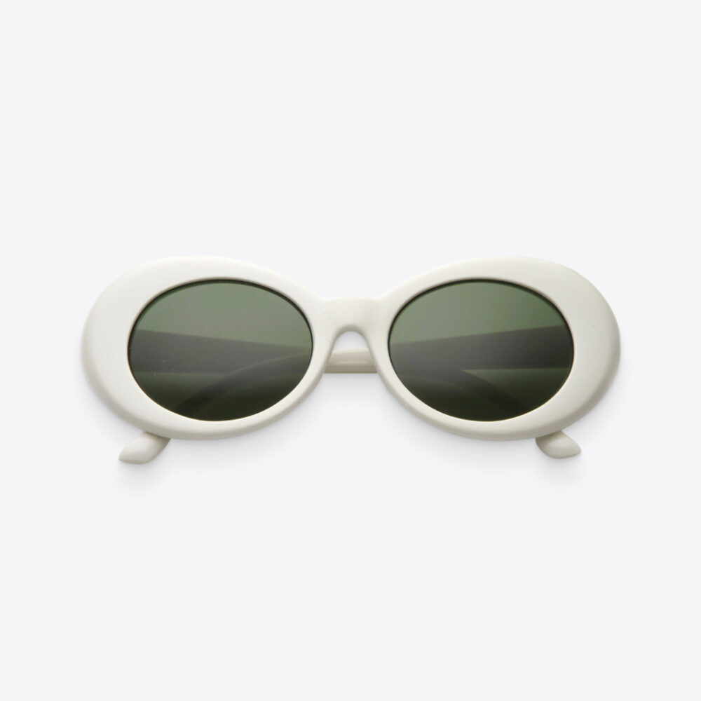 DaedaeFashions's tweet photo. #bracelets #lovefashion #beauty White &amp; Green Women’s Retro Oval Sunglasses Get It Here! 👇😍 https://t.co/cUYDTPgKWR #OvalSunglasses 😍👍🔥🔥🔥 https://t.co/anf7YndY61