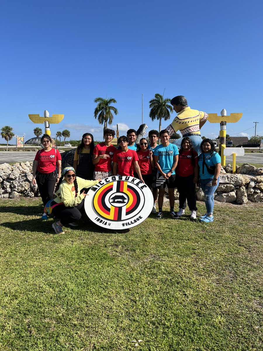 ResistanceSeeds's tweet photo. 🍃This weekend we learned about the importance of protecting the Everglades from leaders of the Miccosukee &amp; Seminole Nation! 

We engaged in conversations about colonialism, unity, and how to follow Indigenous wisdom to create a harmonious relationship with our Mother Earth!🍃 https://t.co/ECbJXnQM2J
