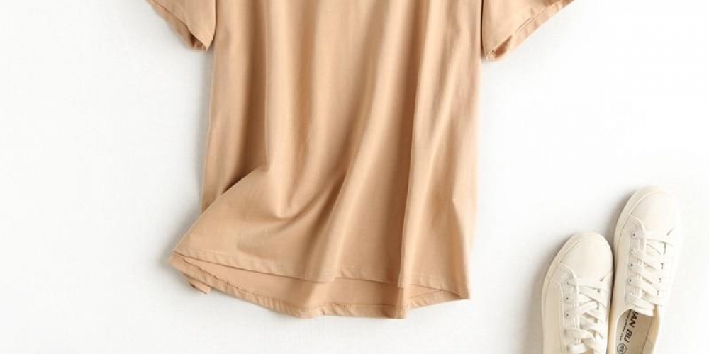 dressingmart's tweet image. #hashtag4 Women's Basic Cotton T-Shirt dressingmart.com/womens-basic-c…