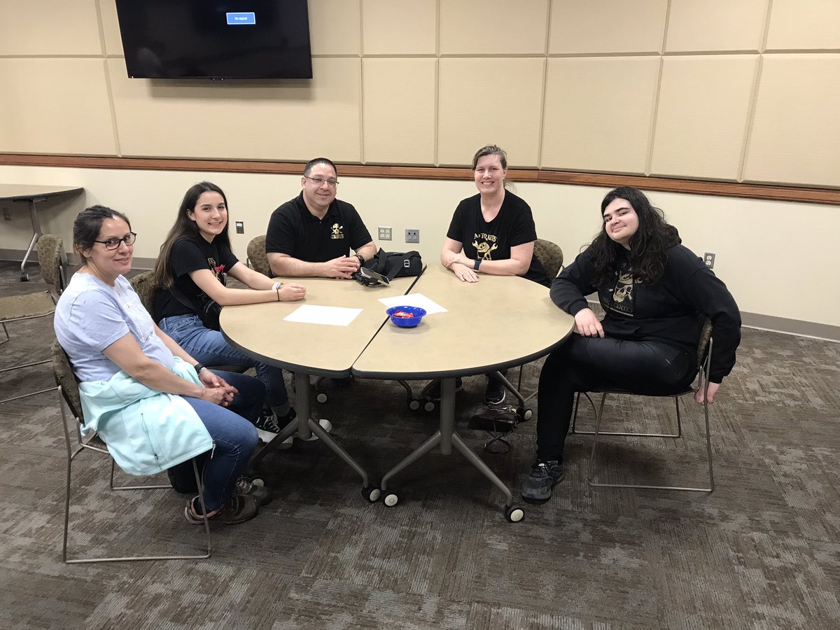 PCSHActivities's tweet photo. PC Robotics presenting at APAC tonight !!! https://t.co/cLDxCdsQWh