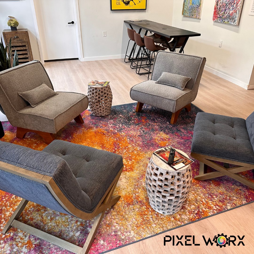 Pixel_Worx's tweet image. Change is good. Extremely good.

#coworkspaces #letsbeproductive #coworking #remoteworkers #sharedworkspaces #delraybeachfl #worksmarter #community #creativeprofessionals #sharedofficespace #podcaststudio #beinspired #videography #growthmindset